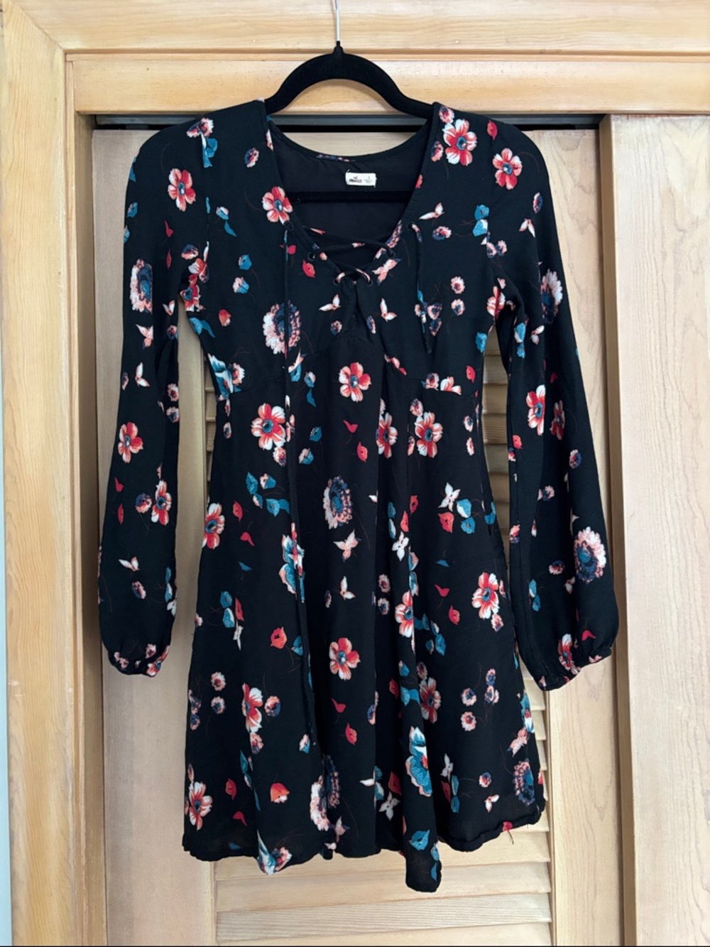Hollister Black Long Sleeve Floral Dress with Red & Teal Accents